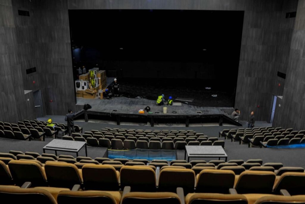 El teatro cuenta con una acústica ideal para las presentaciones y con implementos de tecnología de punta. (Mario Egas / SCGP)